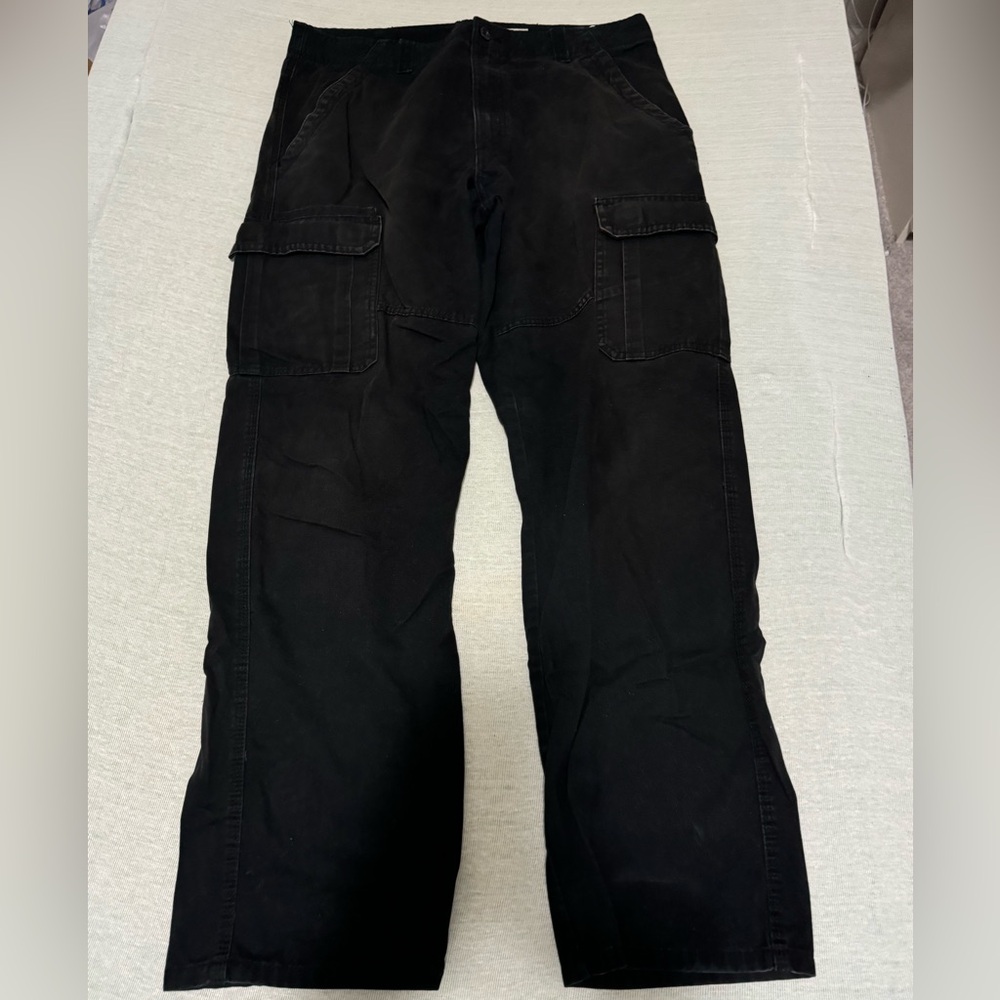 Black Wrangler cargo pants